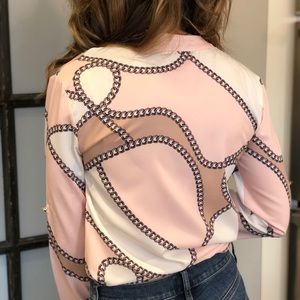 Chain link pattern blouse
